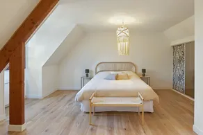 House with swimming pool, 1 hour from Paris and 1 hour from Normandy beaches! - Image 4