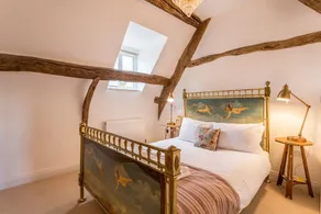 Cirencester Park Cottage - Image 3