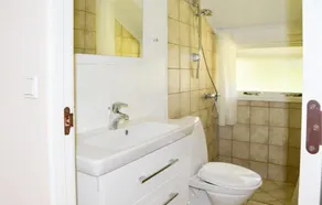 2 Bedroom Awesome Home In Hals - Image 2