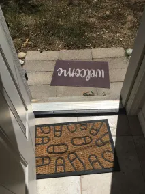 Ein Stück Land direkt vor der Stadt. Ältere Bäume, sehr ruhig. - Image 3