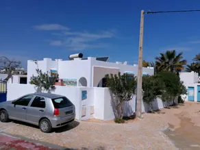 Djerba Midoun: VILLA DJERBIENNE DE CHARME ZONE TOURISTIQUE AVEC PISCINE PRIVE - Image 4