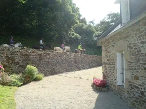 casa indipendente con giardino, 800m dalla spiaggia Lestrevet - Image 3