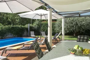 Nueva villa en un pueblo tranquilo a sólo 450 metros de la playa - Image 4