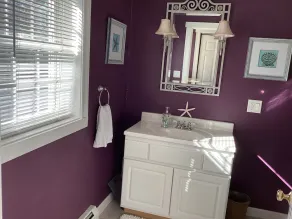 Welcome to Kennebunk! Pristine location, walk to town, kid and dog friendly! - Image 5