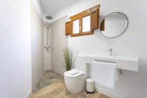 Country house 15 minutes from the beach - Image 3
