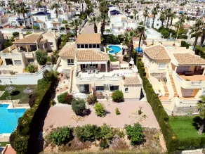 Holiday VILLA GOLF & SEE VIEW Villamartin - Image 4