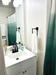 Contemporary Turnagain Townhome - Image 3