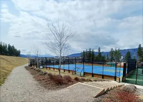Beautiful 2 bed 2 bath with incredible lake view!! - Image 3