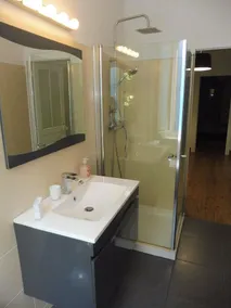Grande casa di 300 m2 ai piedi della Montagne Noire. - Image 4