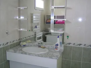 ideale per vacanze nella settimana e gli ospiti termali, tranquilla e soleggiata, vicino al mare - Image 5