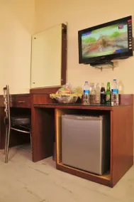 East Inn Hotel - Image 2