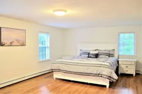 Comfortable Sandwich Home with Pool RPAM014 - Image 5