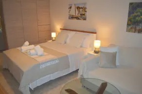 Best House, Petit, Pylos - Image 5