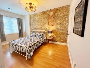 #SuiteDreamsLawrence - Historic Downtown Loft - sleeps up to 6! - Image 4