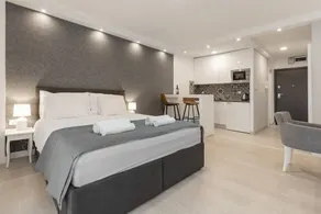 Penthouse "Sky 17" s balkonom i besplatnim parkingom - Image 4