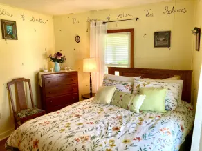 Our 80-Acre Farm, Lake, Nature Trail, Bonfires, Starry Nights  2 Miles Grafton - Image 5