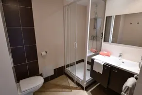 Bon Rapport Qualité-Prix! Kitchenette et Terrasse - Image 4