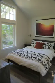 Elegant guest house within walking distance to fabulous downtown Sebastopol - Image 5