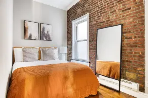 Sleek West Village 1BR w/ W/D, nr Pier 46, by Blueground - Image 4