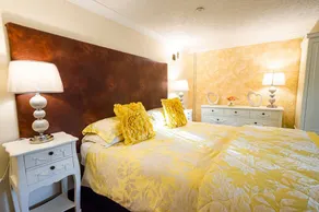 Barford House - Self-Catering Garden Apartment - Image 5