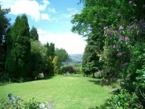 Welsh Country Farmhouse - Image 4
