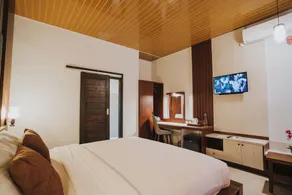Sawit Garden Cottages - Image 5