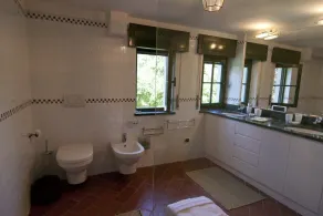 Bekväm villa med privat pool och stor trädgård, nära Como och Milano - Image 4