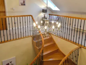 5 bedroom accommodation in Kilmaurs, near Kilmarnock - Image 3