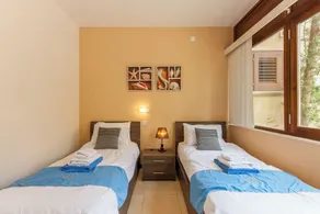 Getaway Npetto Gozitan Villa - Happy Rentals - Image 5