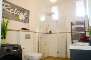 Nuovo appartamento moderno, lussuoso, privo di barriere architettoniche e accogliente - Image 2