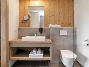 Apartment with sauna and southwestfacing balcony - Image 3