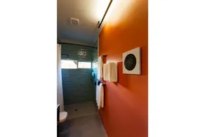 Private modern hideaway in downtown Albuquerque. - Image 4