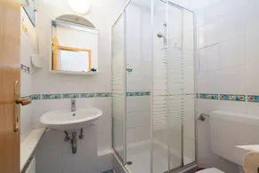 Vacation rental with a balcony and a view of the Baltic Sea for up to 4 people - Image 3
