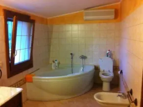 SUPERB VILLA med 3000m2 have - Image 2