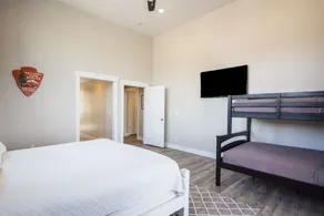 Closest House to Yuba Lake! - Image 5