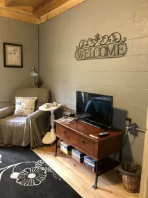 Burchs Carriage House - Image 2