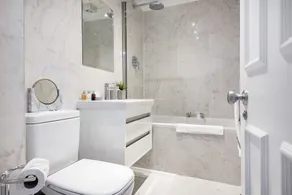 The Knightsbridge Suite next to Sloane Square - Image 2