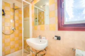 La Piccola Casa Dell'Uva Fragola next to the Lake - Happy Rentals - Image 4