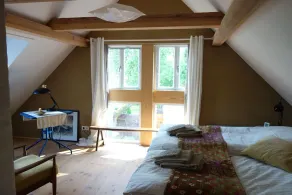 Cozy cottage in a fantastic location right on the river with a beautiful garden - Image 4