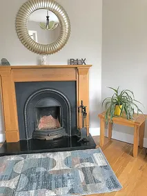 Maison impeccable de 3 chambres avec jardin privé sécurisé - Image 2