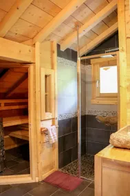Authentisches, modernes, warmes und luxuriöses Chalet: Mit Sauna und Whirlpool - Image 4