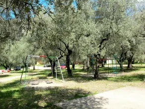 Hyggelig lejlighed for 5 personer med pool, WIFI, TV og terrasse - Image 2