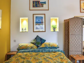 1 bedroom accommodation in Porthcawl - Image 3
