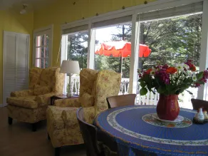 Calme, confortable, chalet romantique seulement 3 minutes du village de Mendocino! - Image 5