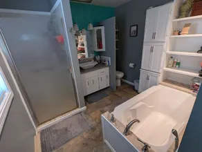 Spacious Sturgis Rally Rental 6 Bedroom Home - Image 4