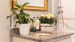 Beautiful & spacious Regency apt in centre Cheltenham, free parking - Image 2