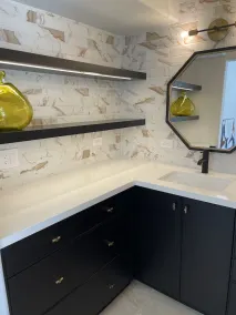 Beautiful Mid Centry light and bright remodeled home ! - Image 3