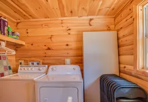 Piney Knob Lodge-15 Min to Lake Lure-30 Min to TIEC-Hot Tub -Stocked Pond-Creek - Image 2