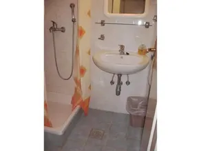 House Antun - Image 3