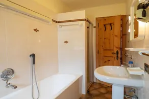 Two-room family apartment a stone's throw from the ski slopes - Image 4
